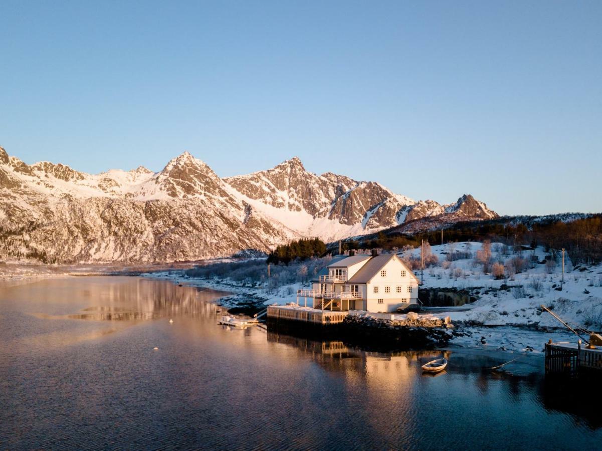 Lofoten Apartments カベルヴォーグ エクステリア 写真